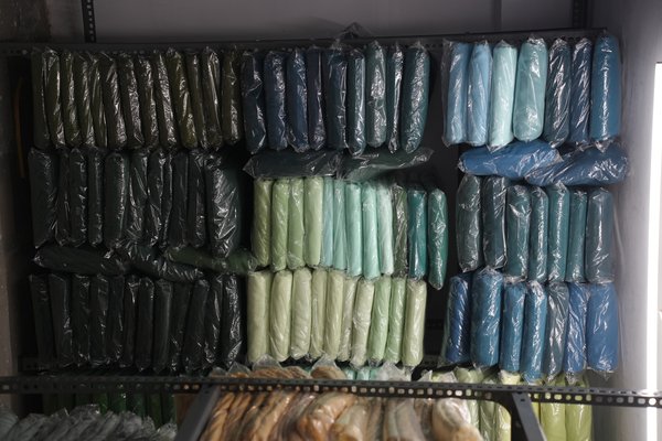 Showroom & Store View 5