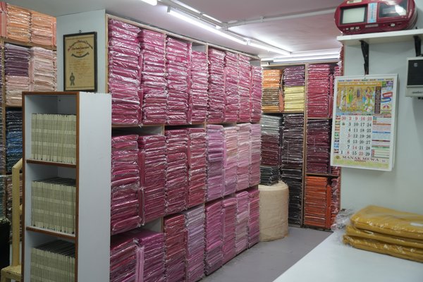 Showroom & Store View 14